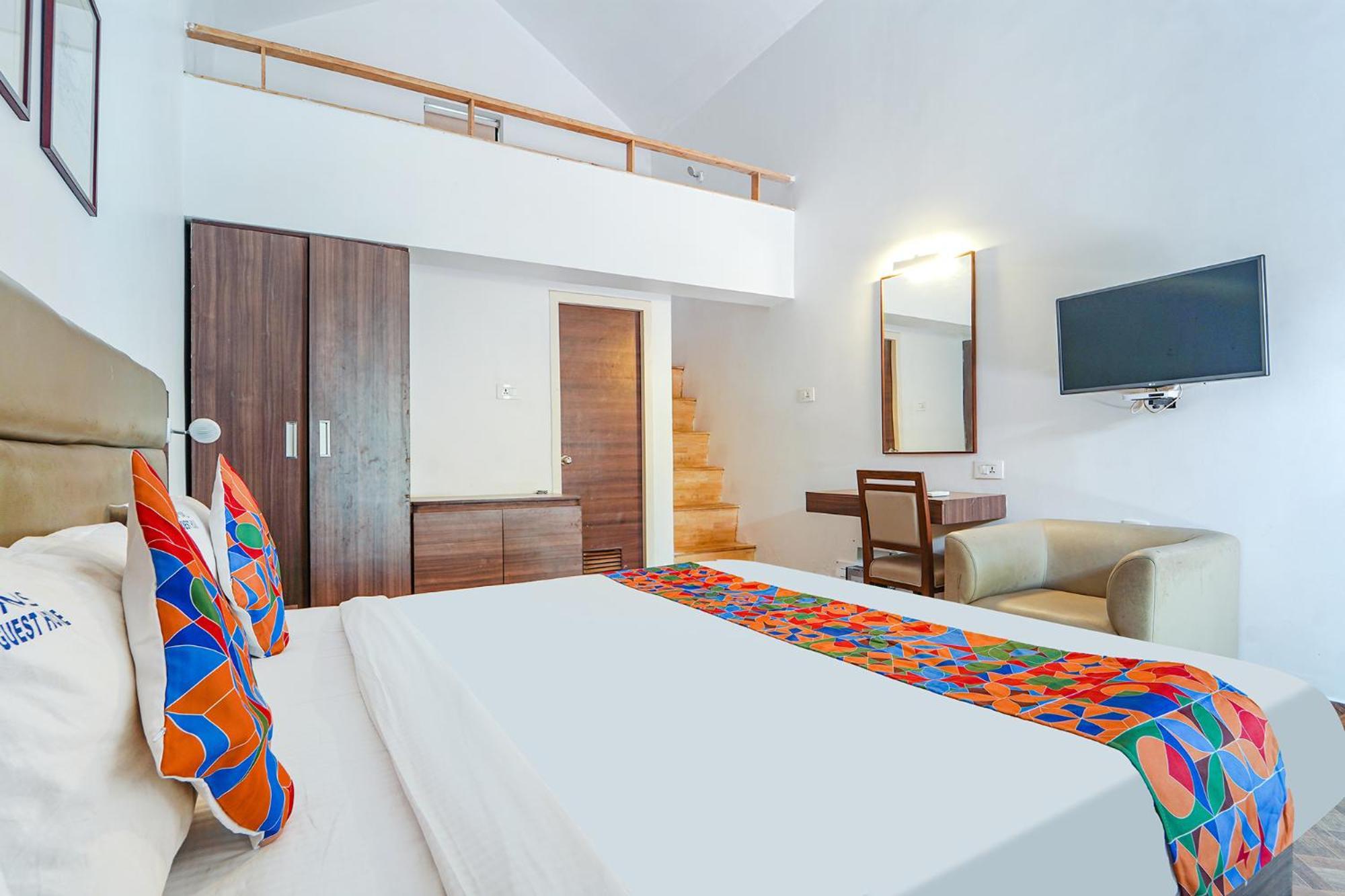 Fabexpress Le Aham Boutique - Auroville Beach - 600M Pondicherry Bagian luar foto