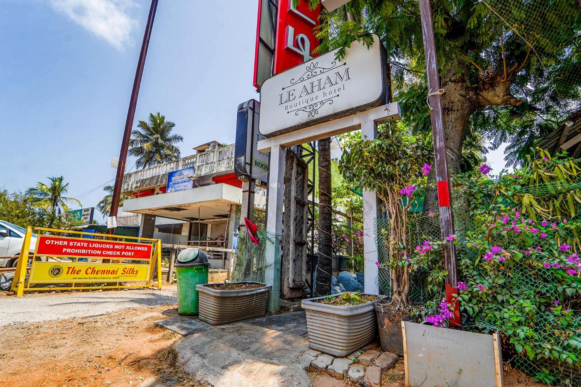 Fabexpress Le Aham Boutique - Auroville Beach - 600M Pondicherry Bagian luar foto