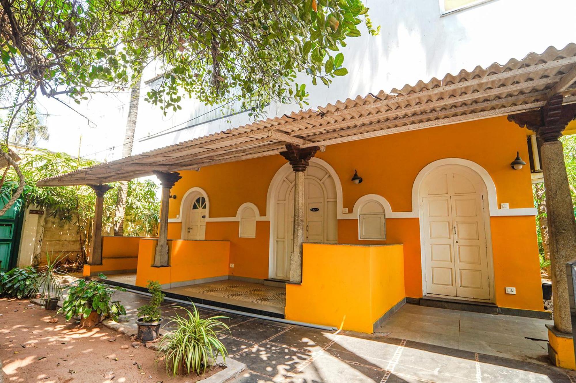 Fabexpress Le Aham Boutique - Auroville Beach - 600M Pondicherry Bagian luar foto